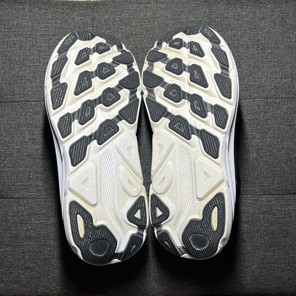Hoka Clifton 9 US Womens size 8 B Width - Picture 4 of 5